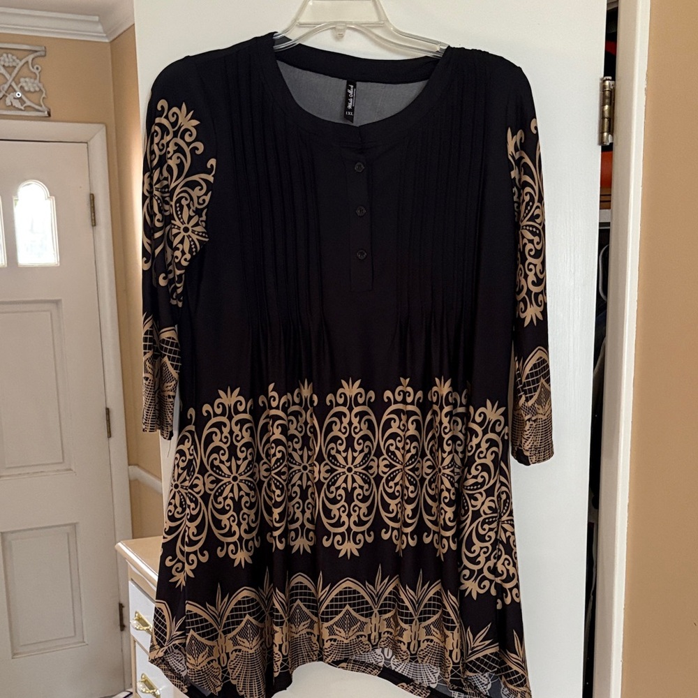 White Mark Black Tunic with Tan Ornamental Print